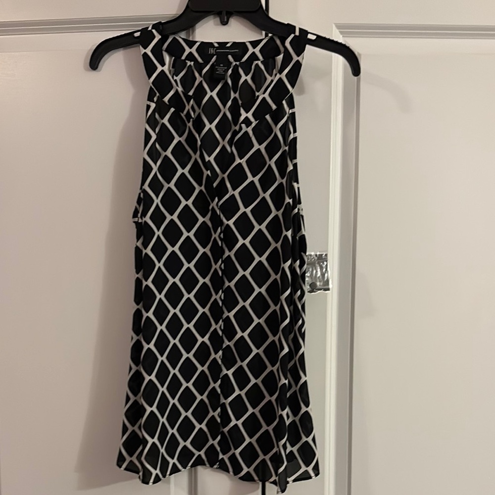 Black and White Sleeveless Dress